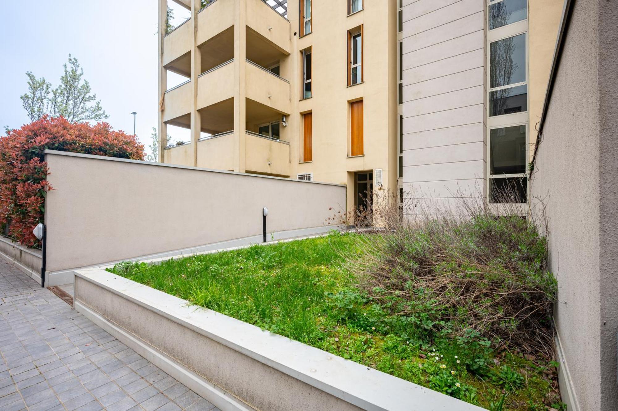 Balcony Bliss! Elegant Residency * Parma